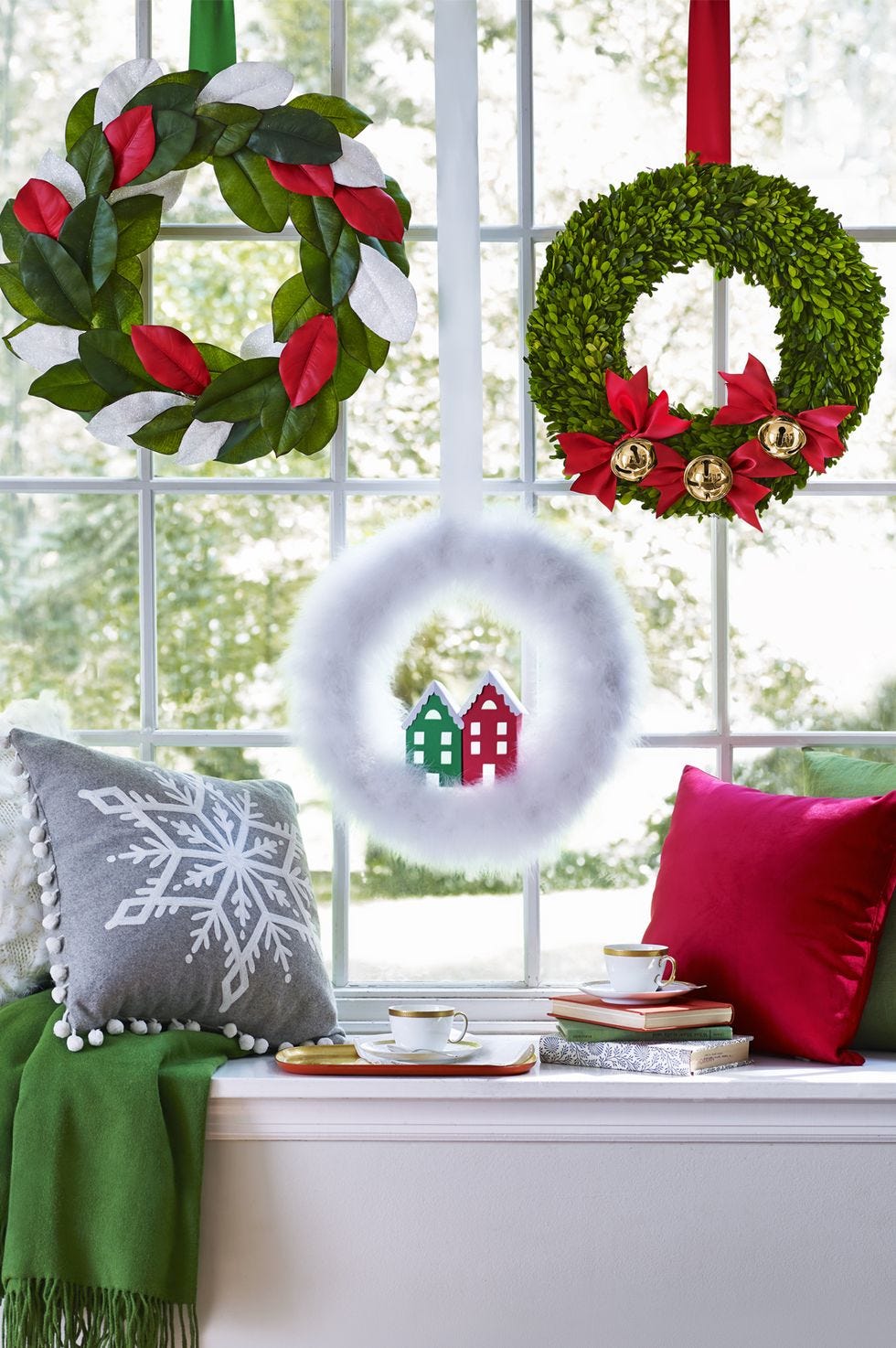 80 DIY Christmas Wreaths , How to Make Holiday Wreaths